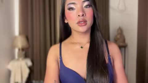 queen ronna online show from 03-11-26, 02:56