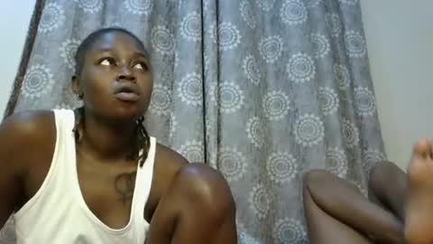 Snapshot of girlnextdoor60 chatting on 10-18-25, 06:30 Sexy online show from 10-18-25, 06:30