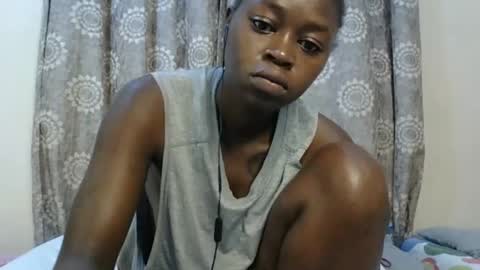 Snapshot of girlnextdoor60 chatting on 11-19-25, 04:07 Sexy online show from 11-19-25, 04:07