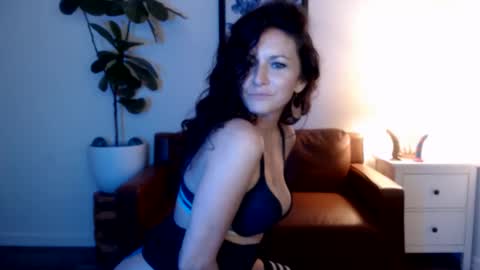 Girlnexxxdoor online show from 02-16-26, 03:46