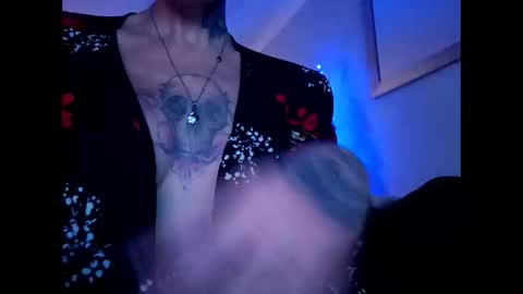 girls227445638252 online show from 01-11-25, 07:28