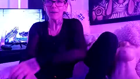 girls227445638252 online show from 02-22-26, 04:35