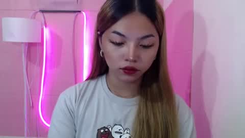 Rhaine online show from 03-02-25, 01:36