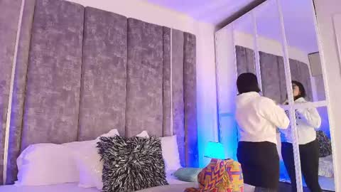     online show from 03-06-26, 11:28