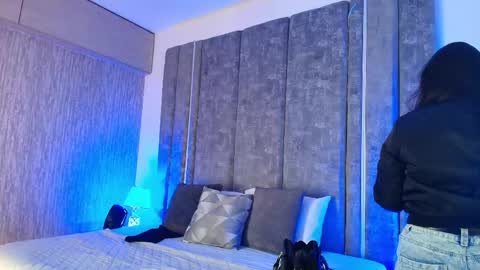 Snapshot of giselamaru chatting on 05-19-26, 10:43 online show from 05-19-26, 10:43