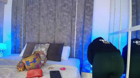 Snapshot of giselamaru chatting on 05-20-26, 11:49 online show from 05-20-26, 11:49
