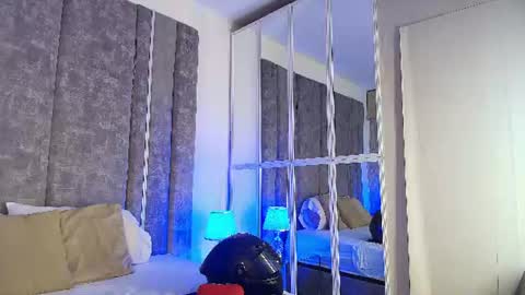 Snapshot of giselamaru chatting on 07-22-26, 10:51 online show from 07-22-26, 10:51