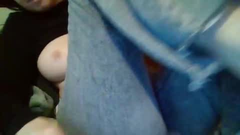 Gisella online show from 11-18-25, 05:34