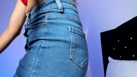 Gisell online show from 06-03-26, 01:14