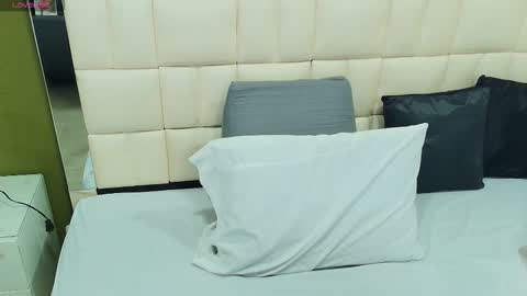 Snapshot of gisell_gomez chatting on 10-09-25, 12:14 Gisell online show from 10-09-25, 12:14