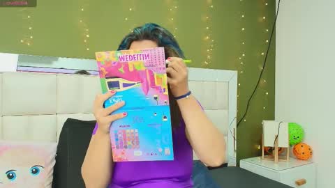 Snapshot of gisell_gomez chatting on 10-25-25, 12:13 Gisell online show from 10-25-25, 12:13