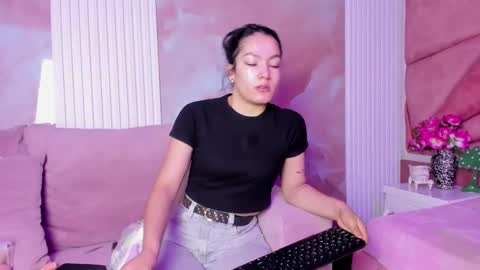 gisell_squirt online show from 04-05-26, 01:52