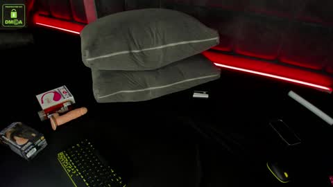 Giselle online show from 12-13-24, 10:41