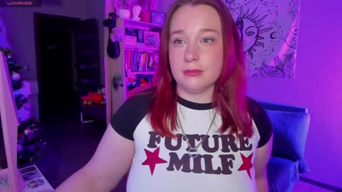 Snapshot of gitera_ chatting on 01-07-25, 12:13 AlexaMillis online show from 01-07-25, 12:13
