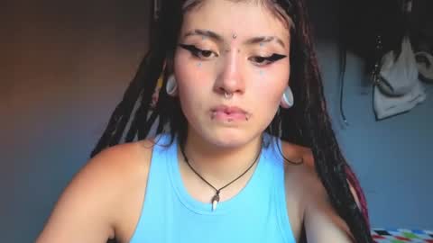 Snapshot of giulietta_mon chatting on 04-07-26, 10:09 Giulietta online show from 04-07-26, 10:09