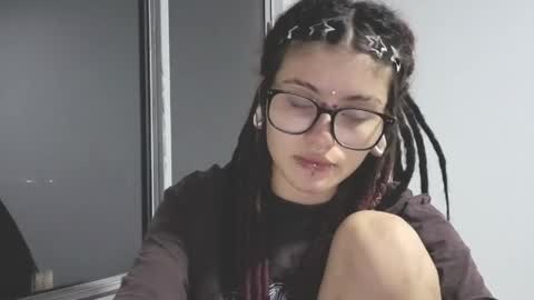 Snapshot of giulietta_mon chatting on 04-13-26, 04:40 Giulietta online show from 04-13-26, 04:40
