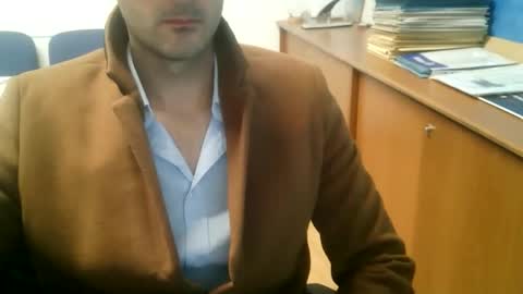 Snapshot of giuseppevai1 chatting on 11-20-25, 04:07 giuseppevai1 online show from 11-20-25, 04:07