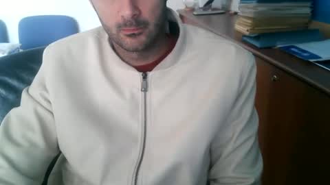 Snapshot of giuseppevai1 chatting on 12-04-25, 10:02 giuseppevai1 online show from 12-04-25, 10:02