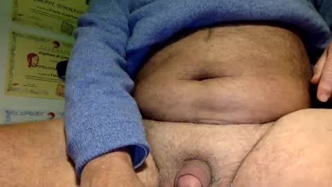 giutomma930394 online show from 02-08-26, 05:38