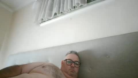 Snapshot of gixxer06 chatting on 05-15-26, 10:17 bi Gixxer online show from 05-15-26, 10:17