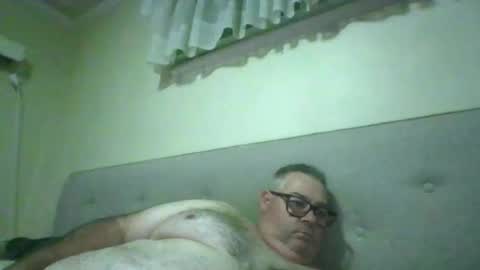 Snapshot of gixxer06 chatting on 05-17-26, 06:33 bi Gixxer online show from 05-17-26, 06:33