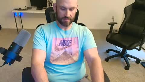 Snapshot of gixxer_750 chatting on 06-22-26, 12:35 gixxer_750 online show from 06-22-26, 12:35