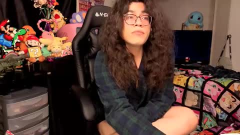 glaceon9 online show from 11-01-25, 12:18