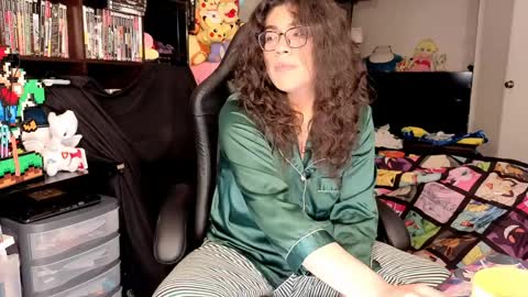 Snapshot of glaceon9 chatting on 03-29-26, 07:30 glaceon9 online show from 03-29-26, 07:30