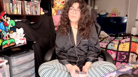 Snapshot of glaceon9 chatting on 04-02-26, 02:42 glaceon9 online show from 04-02-26, 02:42