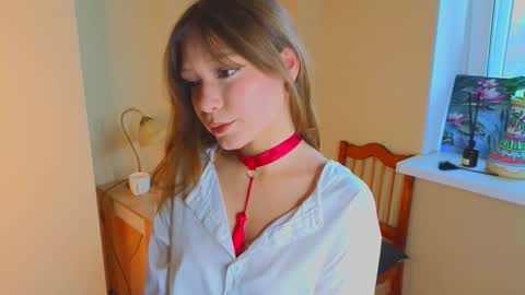 Call me Daisy online show from 09-26-25, 04:27