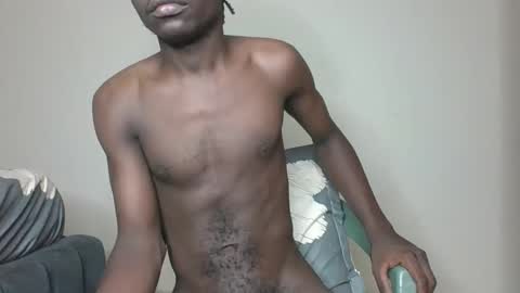 Snapshot of glane_ chatting on 12-05-24, 03:37 James online show from 12-05-24, 03:37