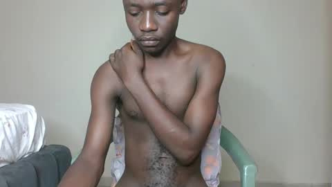 Snapshot of glane_ chatting on 02-10-25, 06:20 James online show from 02-10-25, 06:20