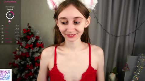 Sandra  online show from 12-30-24, 08:32