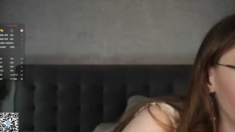 Sandra  online show from 03-07-25, 07:52