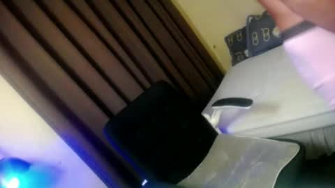 glenndou_daxs online show from 09-10-25, 05:57