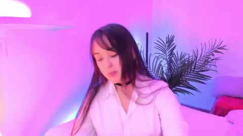 Snapshot of gloomydoll chatting on 01-14-26, 06:46 Mimi online show from 01-14-26, 06:46