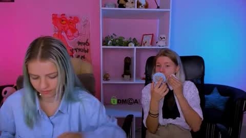 Snapshot of gloria_bubble chatting on 10-01-25, 05:35 your dream online show from 10-01-25, 05:35