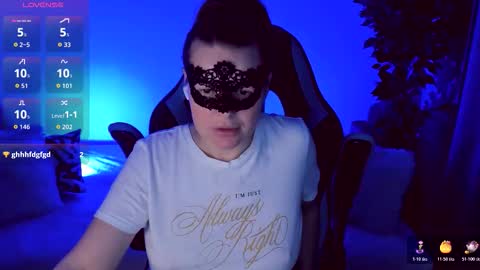 Snapshot of gloriagrays chatting on 10-27-25, 07:07 gloriagrays online show from 10-27-25, 07:07