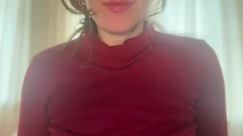 Snapshot of gloriapearl chatting on 05-13-26, 09:06 Gloria Pearl online show from 05-13-26, 09:06