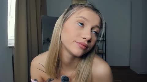 Cherry online show from 10-16-25, 07:20