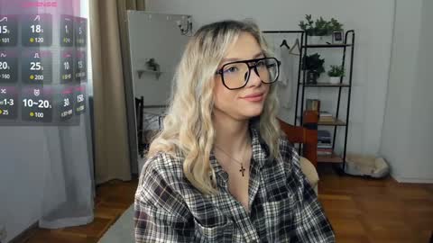 Cherry online show from 02-22-26, 07:40