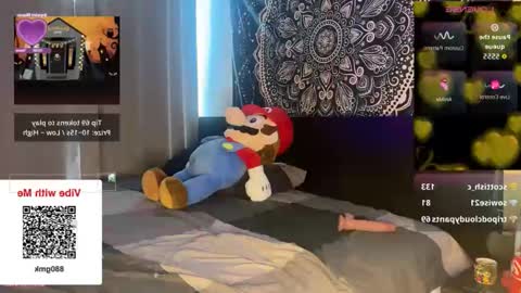 Glow Goddess online show from 10-18-25, 03:24