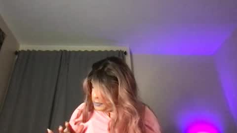 Glow Goddess online show from 11-02-25, 02:25