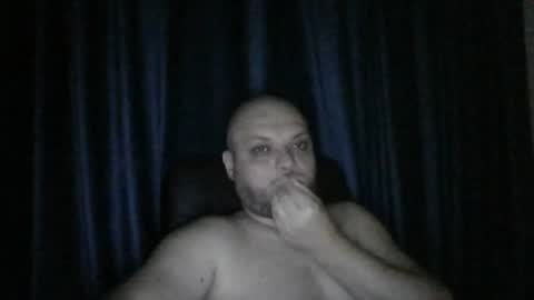Snapshot of glusgan chatting on 07-07-26, 09:08 Your boy online show from 07-07-26, 09:08