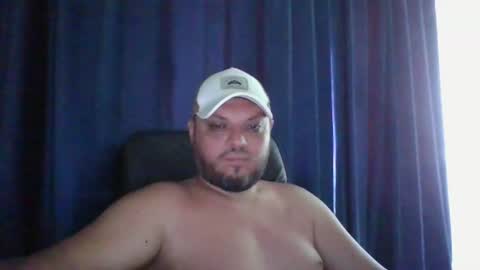 Snapshot of glusgan chatting on 07-20-26, 08:28 Your boy online show from 07-20-26, 08:28
