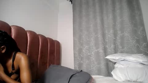 Snapshot of glxsyy chatting on 06-09-26, 06:47 Glxsyy online show from 06-09-26, 06:47