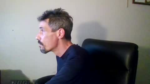 Snapshot of gmang4242 chatting on 07-25-26, 10:13 gmang4242 online show from 07-25-26, 10:13