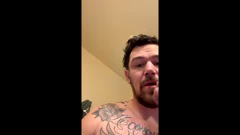 Snapshot of gnarcoticscrew chatting on 06-07-26, 04:11 gnarcoticscrew online show from 06-07-26, 04:11