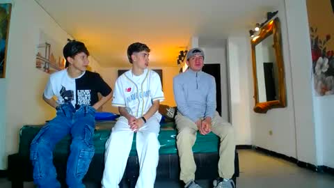 THOMAS AND DAMIAND online show from 05-30-26, 01:19