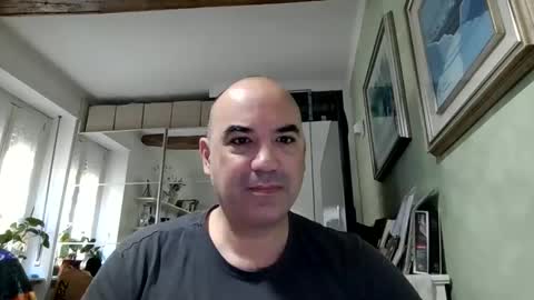Snapshot of gnoffo77 chatting on 05-18-26, 07:25 Matte online show from 05-18-26, 07:25